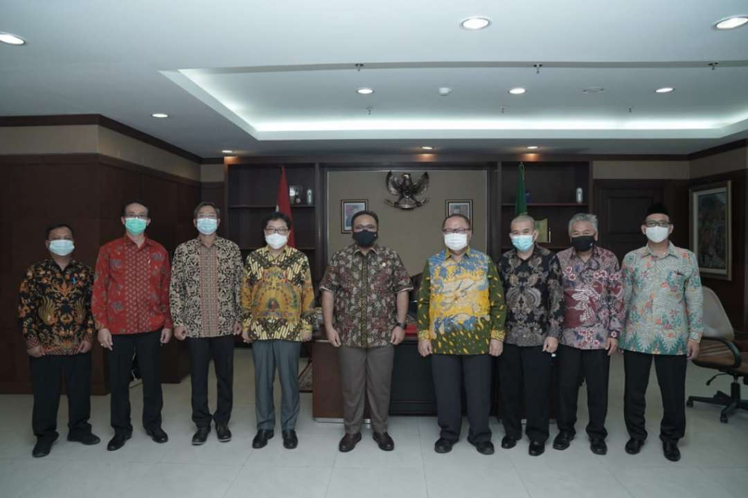DEWAN ROHANIWAN/PENGURUS PUSAT MATAKIN BERAUDIENSI DENGAN MENTERI AGAMA RI