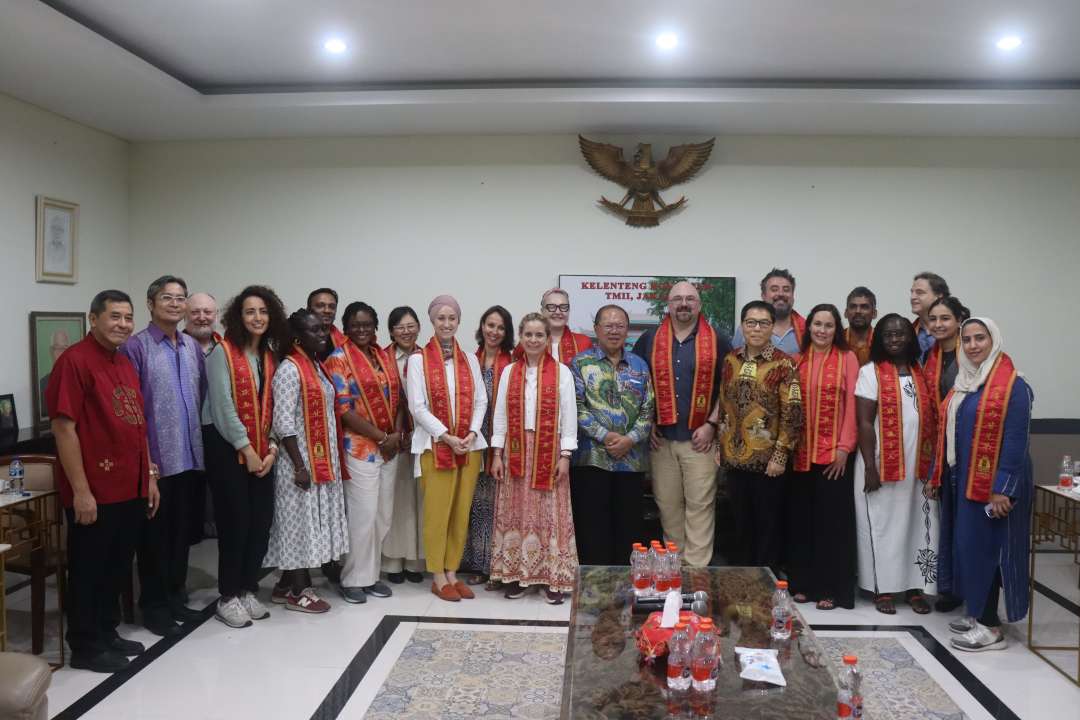 MATAKIN terima kunjungan rombongan KAICIID dan lantik Pengurus sisa Masa Bakti 2022 – 2026 