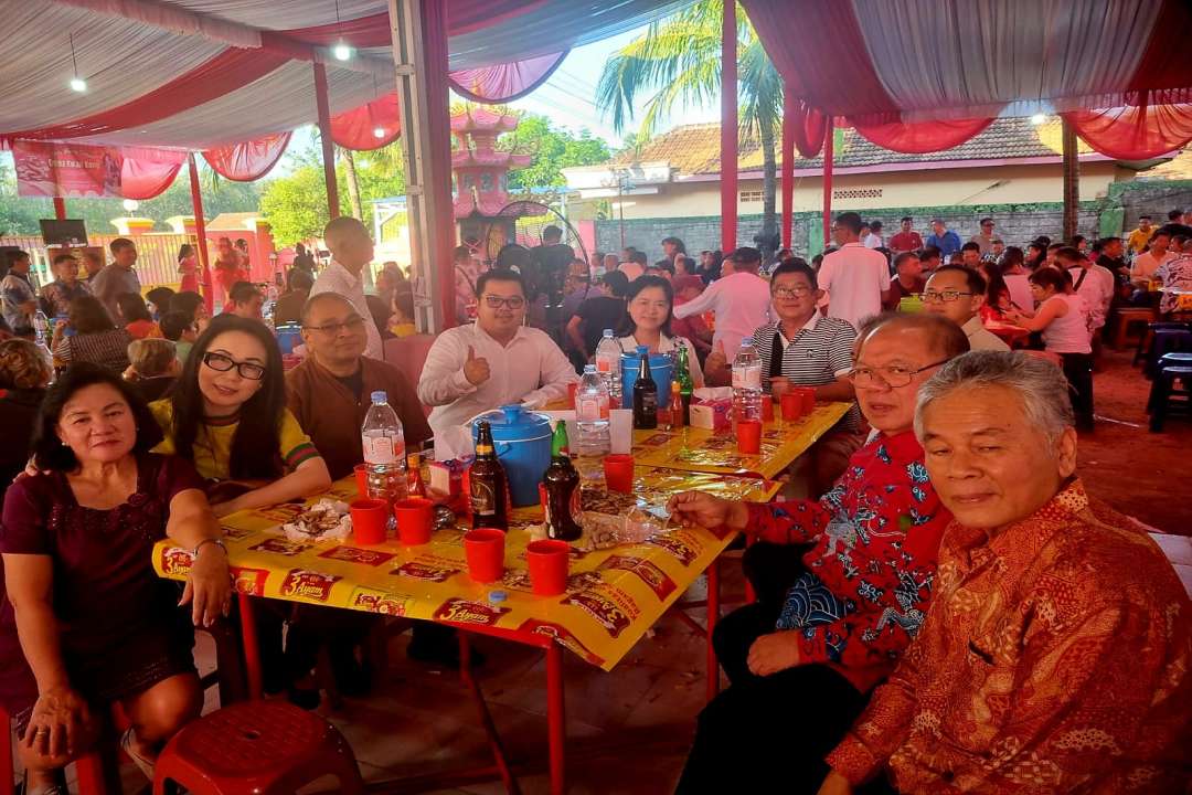 Hadiri Shejit Kwan Kong dan HUT MAKIN Kelenteng Hap Gie Tong Tulang Bawang, Ketum MATAKIN ajak umat teladani spirit perjuangan Kongco Kwan Kong.